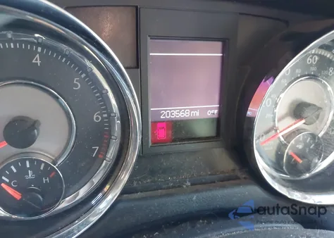 2015 Chrysler Town & Country Touring z USA, uszkodzony, nr VIN 2C4RC1BG5FR596512